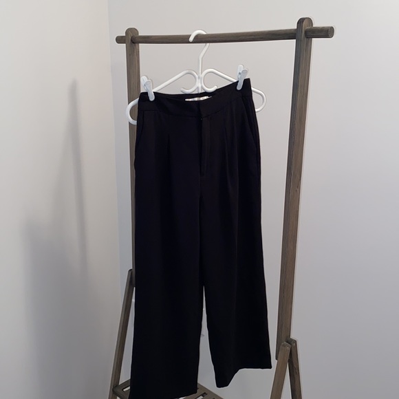 Simons - Picture 3 of 5